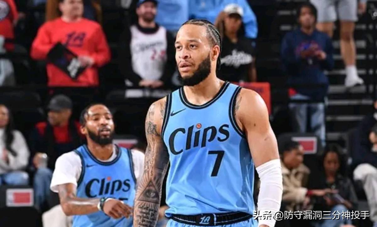  字母哥36+14+5小卡25+9 雄鹿逆转快船喜获5连胜 -aiyouxi