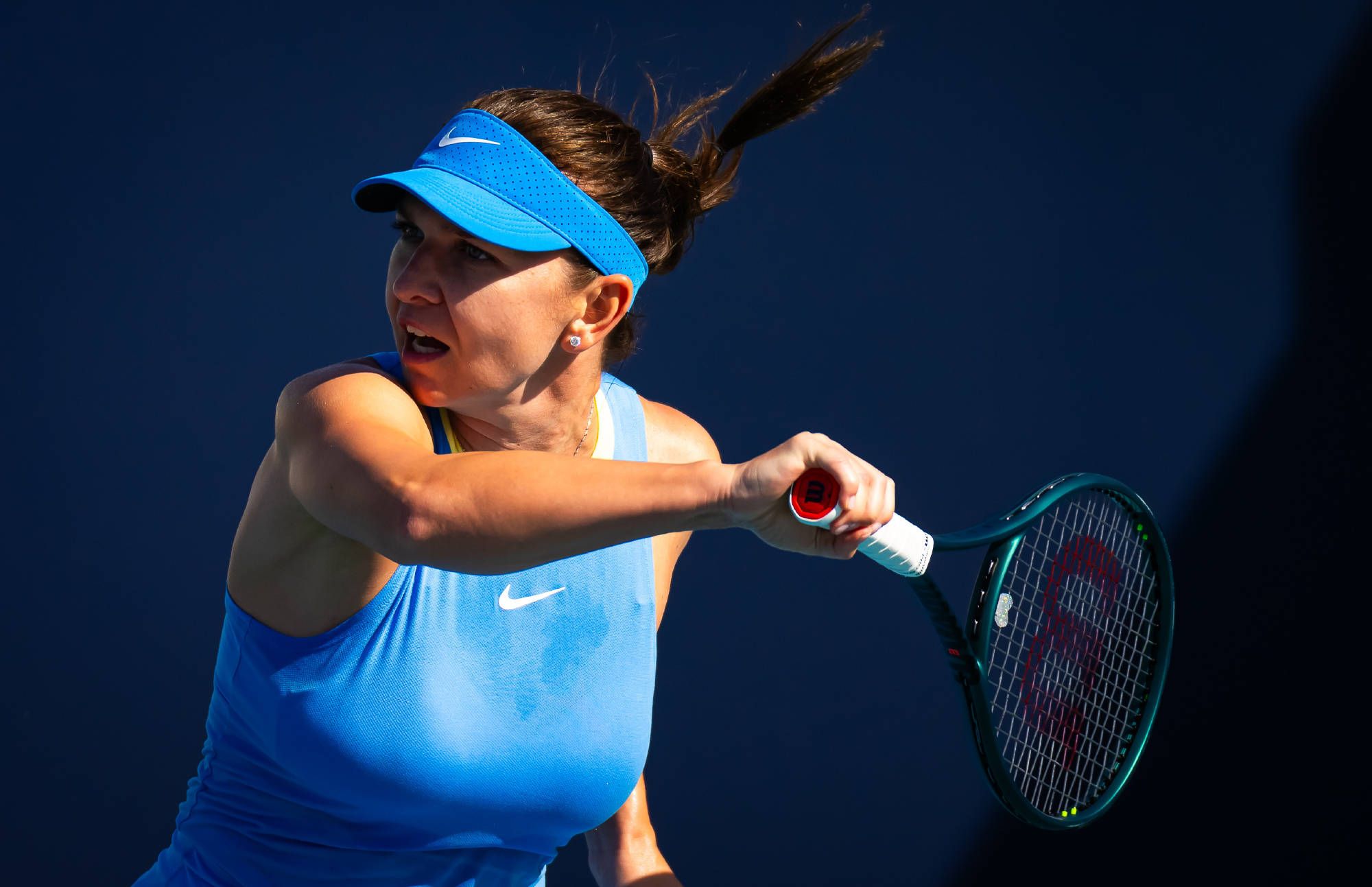  IG观众热烈欢呼！，莎拉波娃迎来三赛季出色发挥比赛高潮迭起-爱游戏平台